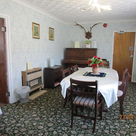 Tremains Guest House Bridgend  Exterior foto